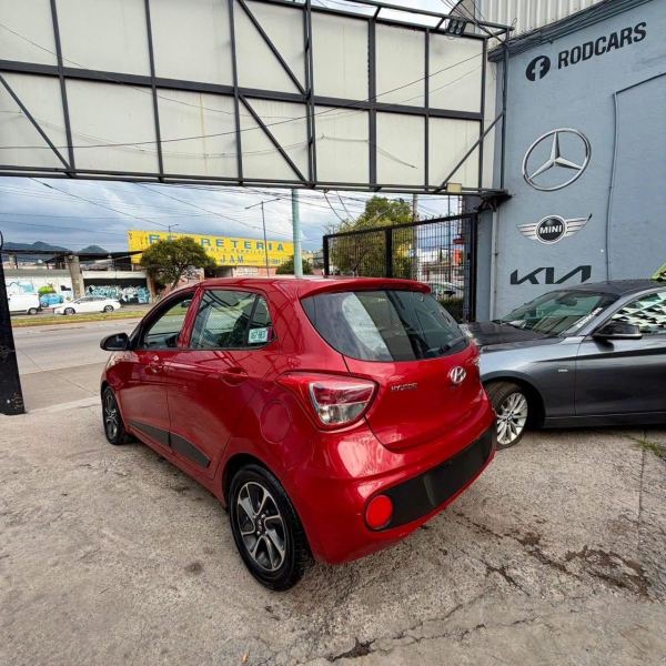 Miniatura 6