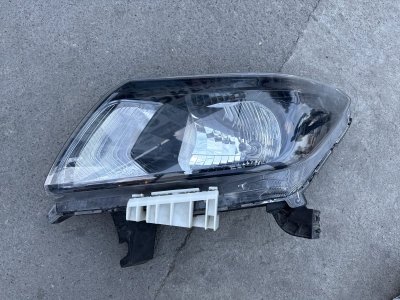 Faro frontier np300 lh