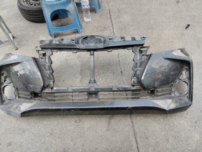 Facia Delantera Avanza 