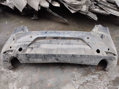 Fascia trasera Mazda 3 