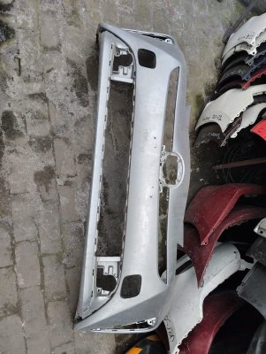 Fascia delantera Prius 