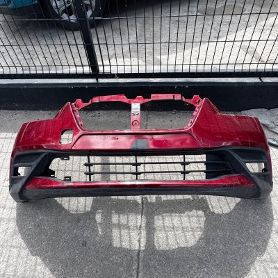 Fascia delantera Nissan Kicks